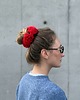 gumki do włosów Vibrant red crochet scrunchie