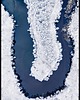 plakaty Plakat "Rzeka w zamarzniętym lesie"