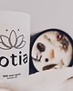 świeczniki i świece Zapachowa świeca sojowa w białym matowym szkle 100 ml