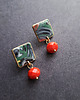 kolczyki z masy plastycznej Kolczyki zieleń w czerwieni no5