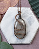 wisiory Miedziany wisiorek wire wrapping z kwarcem z rutylem #228