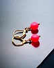 kolczyki swarovski Swarovski neon pearls : neon red : drobne kolczyki