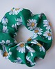 gumki do włosów Gumka scrunchie stokrotki zielona