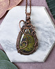 wisiory Miedziany wisiorek wire wrapping z zielonym jaspisem #463