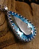 wisiory Naszyjnik Amulet Mocy - Topaz Swiss Blue Srebro