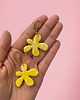 kolczyki z masy plastycznej Kolczyki wiszące yellow splash z brokatem