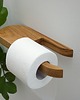 dodatki - łazienka - różne Minimalistyczny dębowy uchwyt  na papier toaletowy z półką