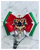 broszki Brosza z ażurową ozdobą z perłami NEW