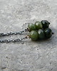 kolczyki wire wrapping Nefryty  na łańcuszku - kolczyki