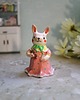 figurki i rzeźby Króliczek w koszuli nocnej