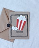 kartki scrapbooking Popcorn. Zaproszenia urodzinowe w hollywoodzkim stylu