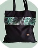 torebki różne TORBA WODOODPORNA - Black Monstera