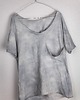 t-shirt damskie Szary t-shirt luźna kieszeń - farbowany