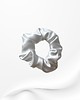 gumki do włosów Jedwabna scrunchie gumka frotka midi biała