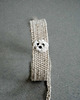 bransoletki na sznurku Unikatowa bransoletka handmade z haftowowanym pieskiem - maltańczyk
