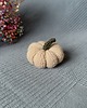 dodatki - różne Dynia ozdobna handmade, rozmiar S, beżowa z zielonym ogonkiem- 1 szt.