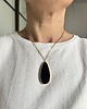 wisiory Łańcuszek z dużą zawieszką z onyksu