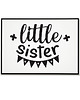 obrazy i plakaty do pokoju dziecięcego Plakat LITTLE SISTER napisy