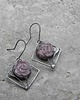 kolczyki wire wrapping Lepidolit - kwiaty  -  romby    -  kolczyki