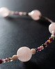 kolie Pastelowy naszyjnik z kwarcem różowym, turmalinem i masą perłową. [PN17]