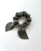 gumki do włosów Zielona scrunchie Sage z odwiązywanymi uszkami