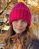 czapki damskie Zimowa czapka z wełny peruwiańskiej Lumi intensywny różowy