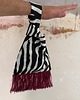 torebki do ręki Torebka zebra z bordowymi frędzlami, na nadgarstek, do ręki, Namineso Drape