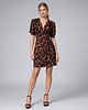 sukienki mini damskie Kelly Mini - w panterkę - kopertowa sukienka