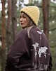 bluza bez kaptura damska Zaznacz odwiedzone państwa - brązowa bluza dla podróżnika bez kaptura