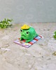 figurki i rzeźby Żabka na plaży