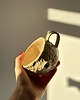 kubki i filiżanki Kubek artceramika. Kubek z okiem, ceramiczny.
