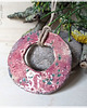 wisiory Wisior ceramiczny "0" różowo - zielony, dwustronny