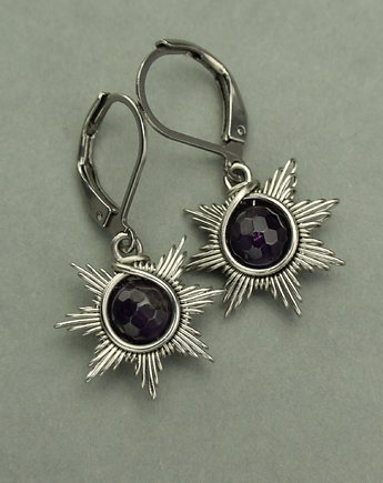 Małe kolczyki słoneczka fioletowy ametyst wire wrapping słońce gwiazdka, Agata Rozanska