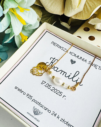 Bransoletka na komunię z literką i aniołkiem-  prezent  KOMUNIA, Anemon Atelier