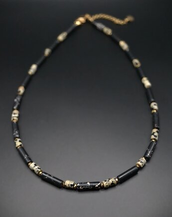 Choker z jaspisu, Messme