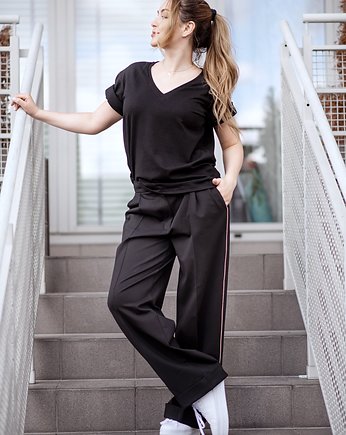 Czarna bawełniana koszulka V-neck, Borisevic