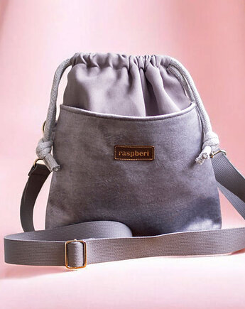 Szara listonoszka z kominem z jasnego weluru, raspberi