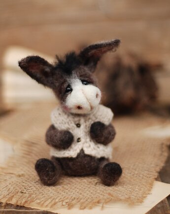 Mały Osiołek, BoboLobo Handicraft