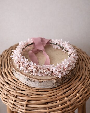 Wianek z hortensji trwały i naturalny, Łąka