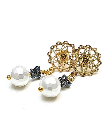 Kolczyki pozłacane Pearls /white/ perły vol. 20, KiKa pracownia