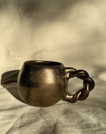 Złote kubki ceramiczne, szkliwiona.art