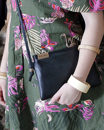 Nodo Bag S czarna mała kopertówka z paskiem, hairoo