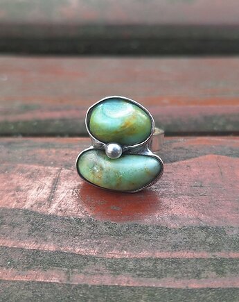 Chryzopraz - pierścionek regulowany, po drugiej stronie lustra