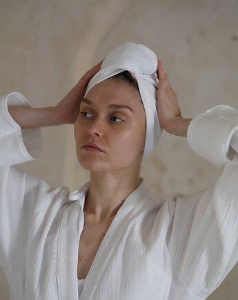 Muślinowy turban na włosy ecru, Mune