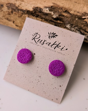Fioletowe kolczyki sztyfty kropki, oberżyna biżuteria minimalistyczna, Dary Rusałki