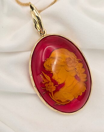 Wisiorek z barwionego bałtyckiego bursztynu, Andorii by Baco