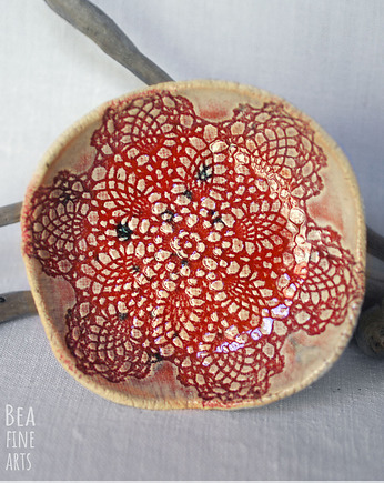 Czerwona miseczka ceramiczna na świecę, biżuterię, Bea Fine Arts