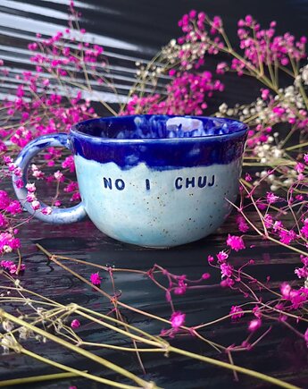 Kubek ceramiczny z napisem "No i chuj", as ceramika