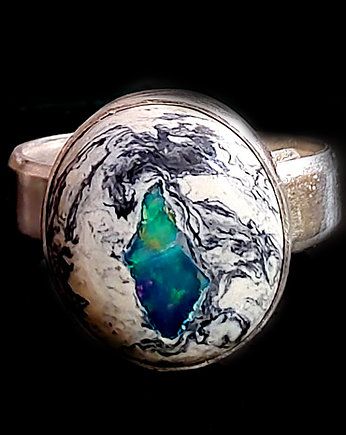 Cantera opal z Meksyku, OSOBY