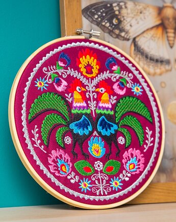 Koguty łowickie - bordo, haft w tamborku 20 cm, Plasun